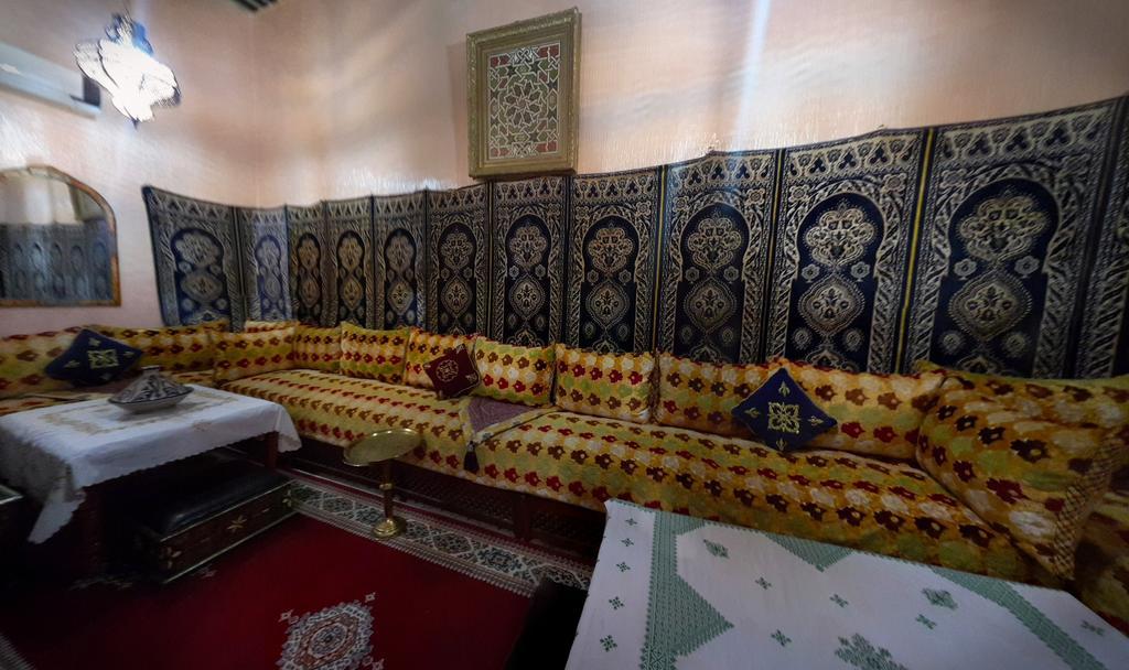 Riad Atika Mek Meknes Luaran gambar