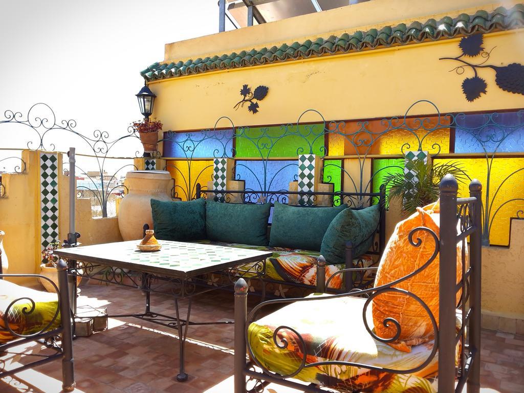 Riad Atika Mek Meknes Luaran gambar